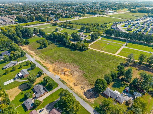 5 Harper Road , Unit 5, Clarksville, TN 37043