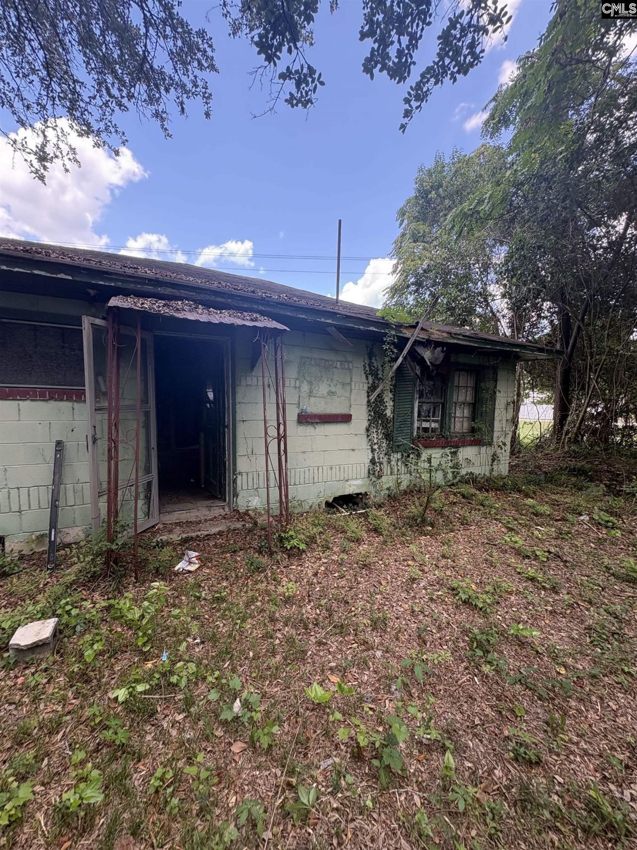 2805 Leaphart Road Photo 14