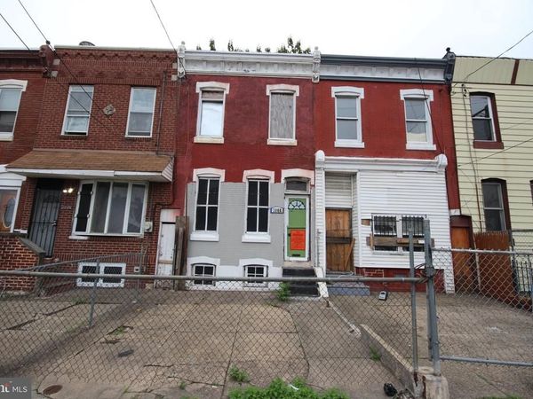 2068 E ALLEGHENY AVENUE, PHILADELPHIA, PA 19134