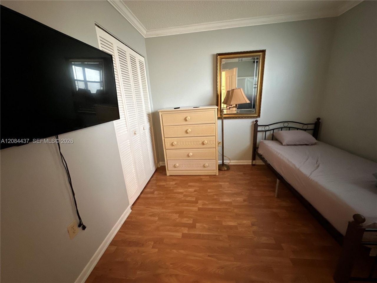 201 178th Dr, Unit 527, Sunny Isles Beach, FL 33160 Photo