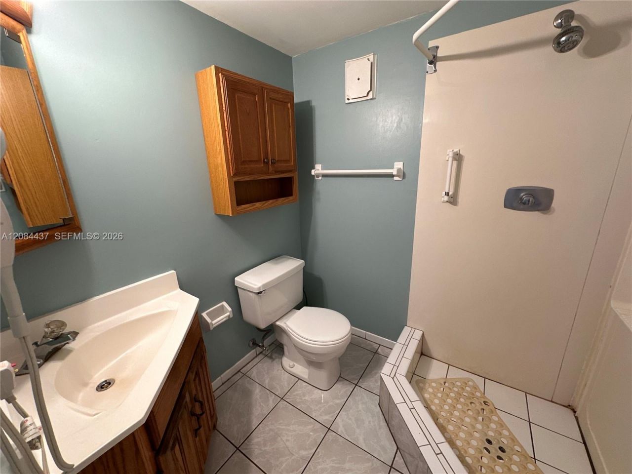 201 178th Dr, Unit 527, Sunny Isles Beach, FL 33160 Photo