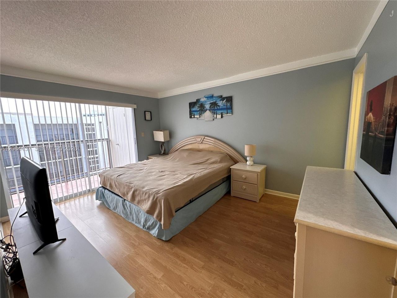 201 178th Dr, Unit 527, Sunny Isles Beach, FL 33160 Photo