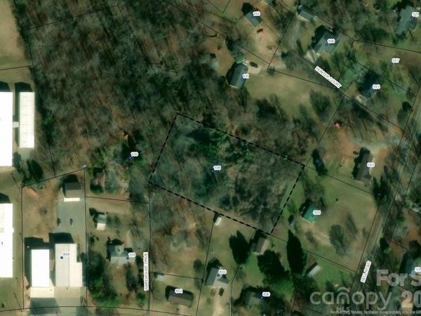 108 Warehouse Drive , Kings Mountain, NC 28086