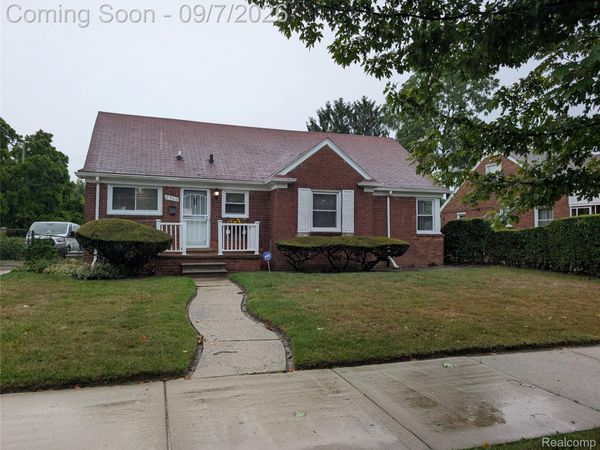 9366 Warwick Street , Detroit, Mi 48228