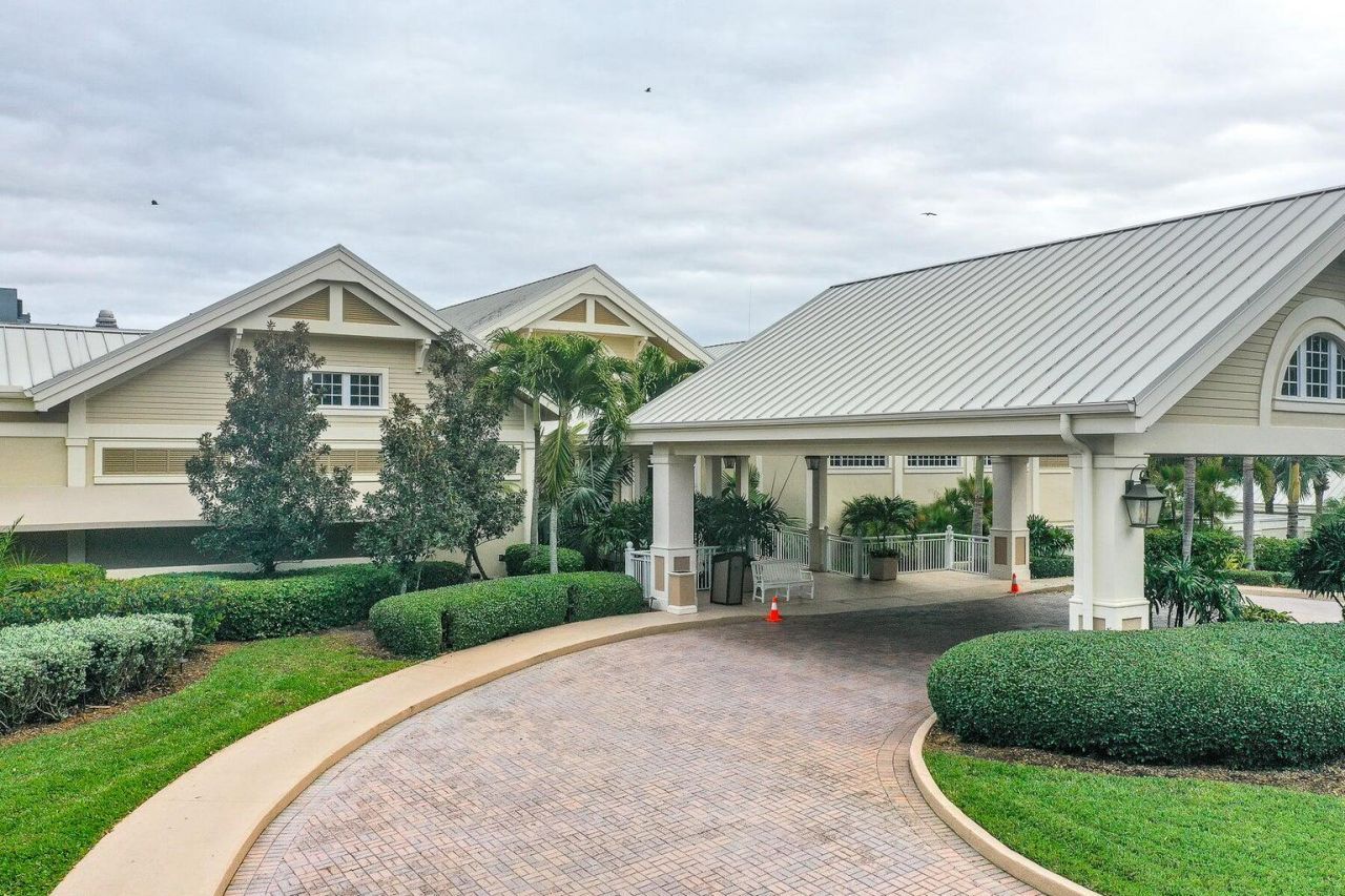 13238 Harbour Ridge Boulevard, Unit 3A, Palm City, FL 34990 Photo