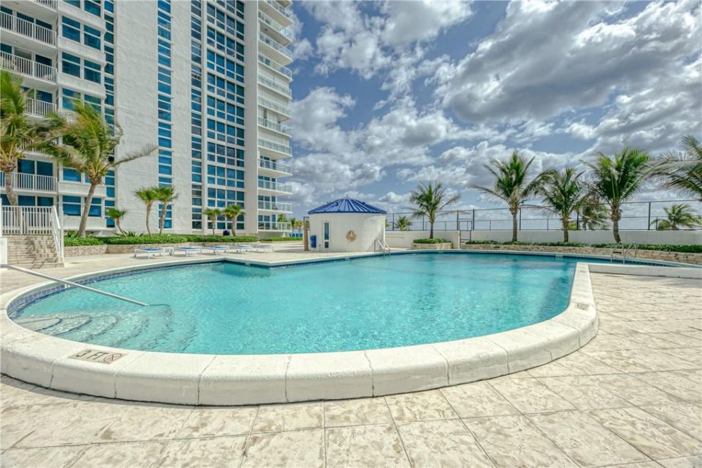 1360 S Ocean Boulevard, Unit Apt 603, Pompano Beach, FL 33062 Photo