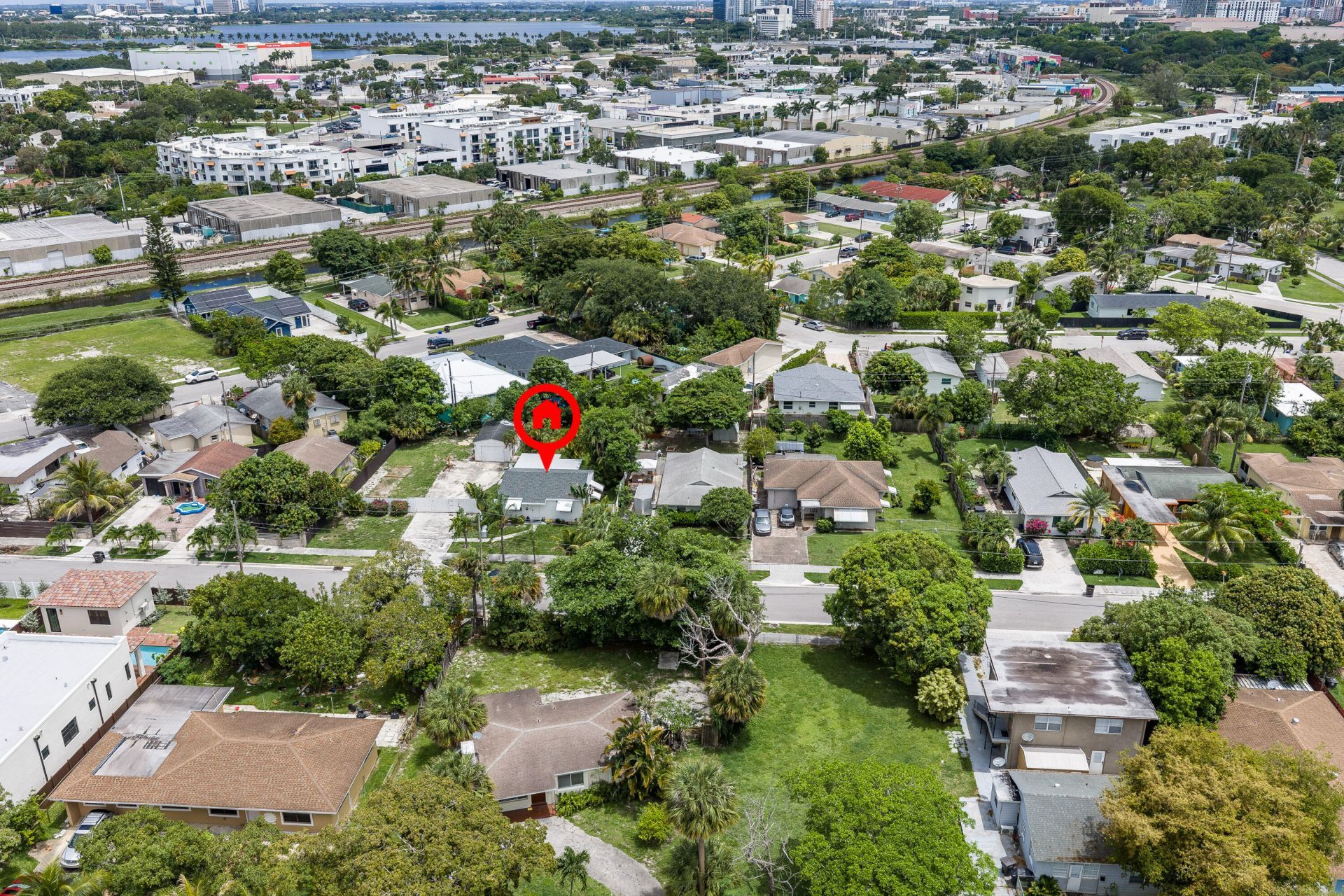 1007 Charles Street, West Palm Beach, FL 33401 Photo