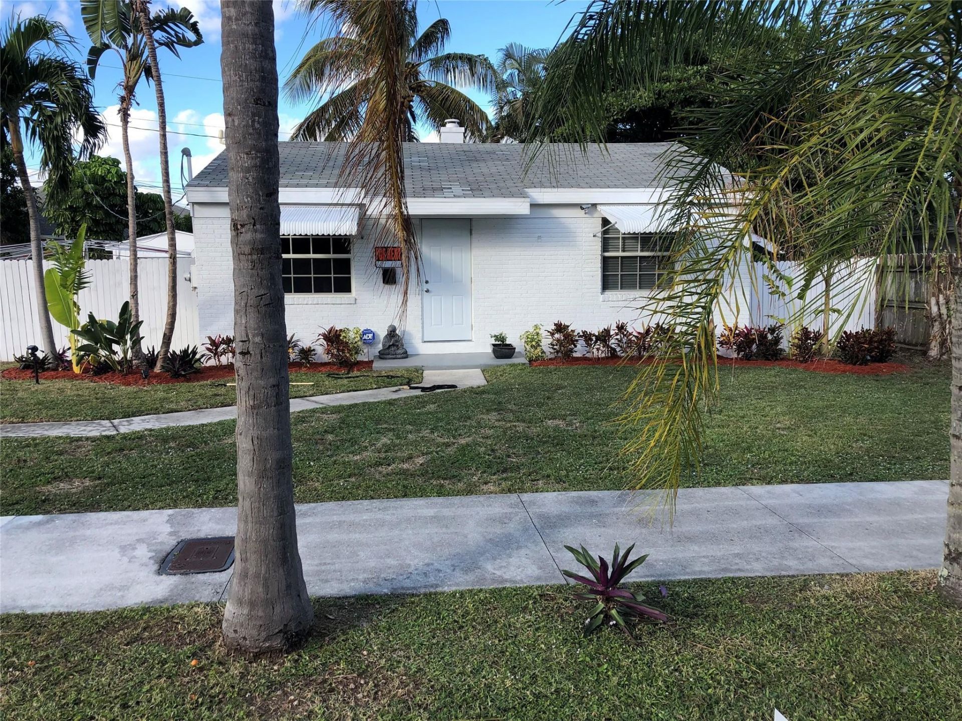 1007 Charles Street, West Palm Beach, FL 33401 Photo