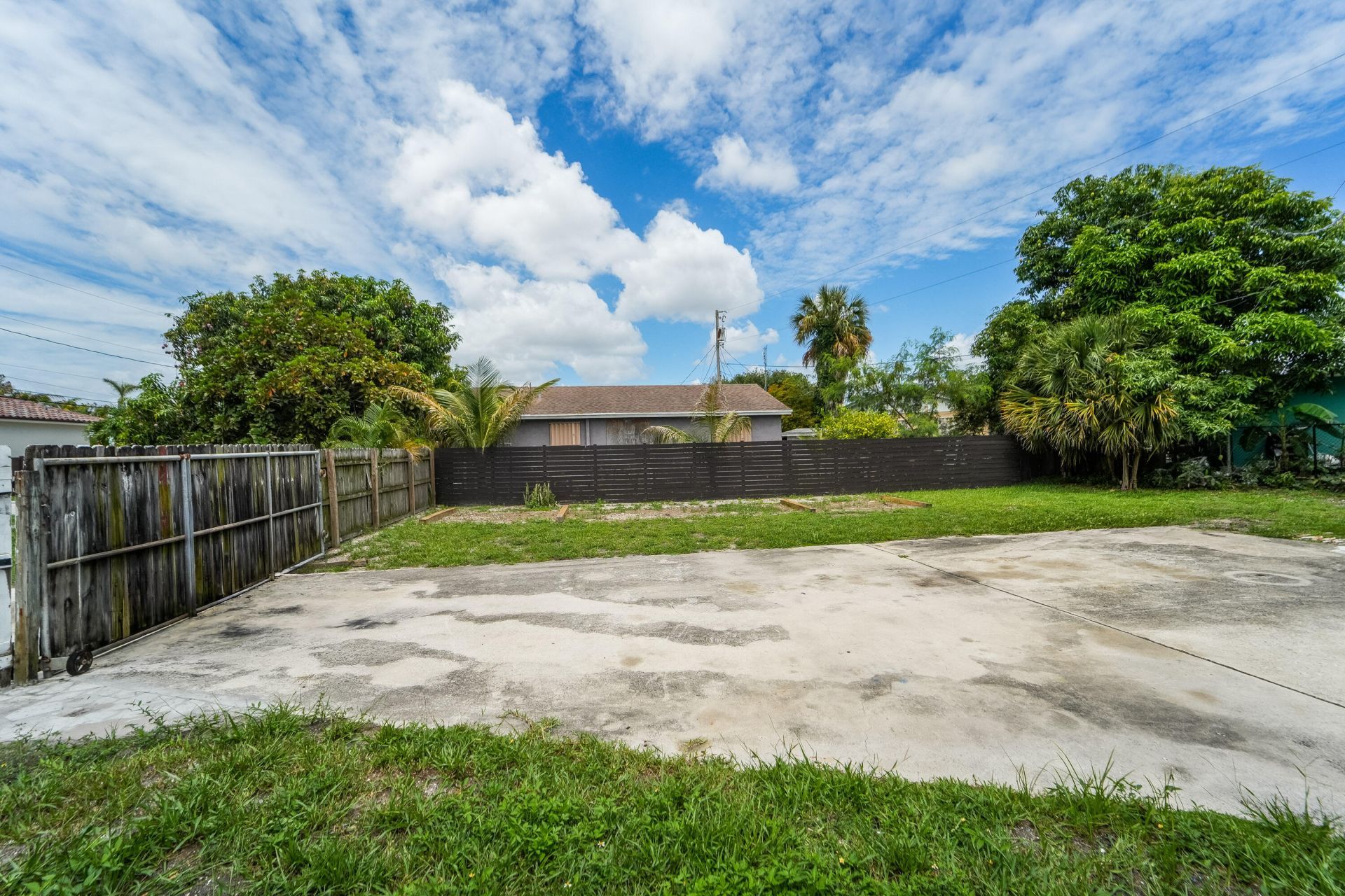 1007 Charles Street, West Palm Beach, FL 33401 Photo