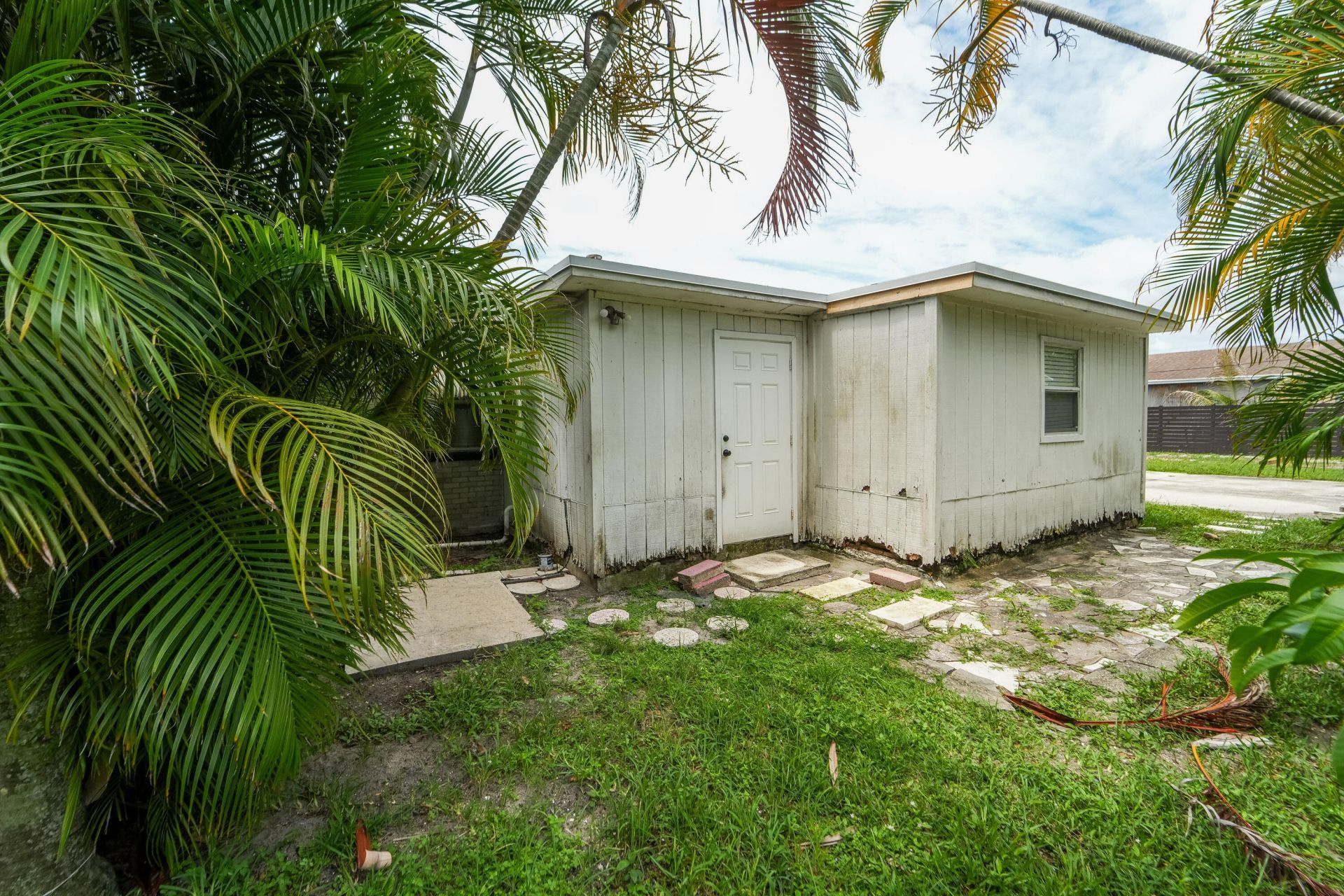 1007 Charles Street, West Palm Beach, FL 33401 Photo