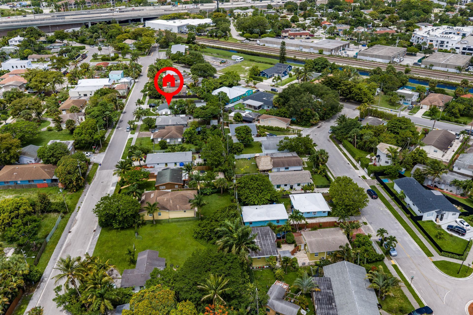 1007 Charles Street, West Palm Beach, FL 33401 Photo