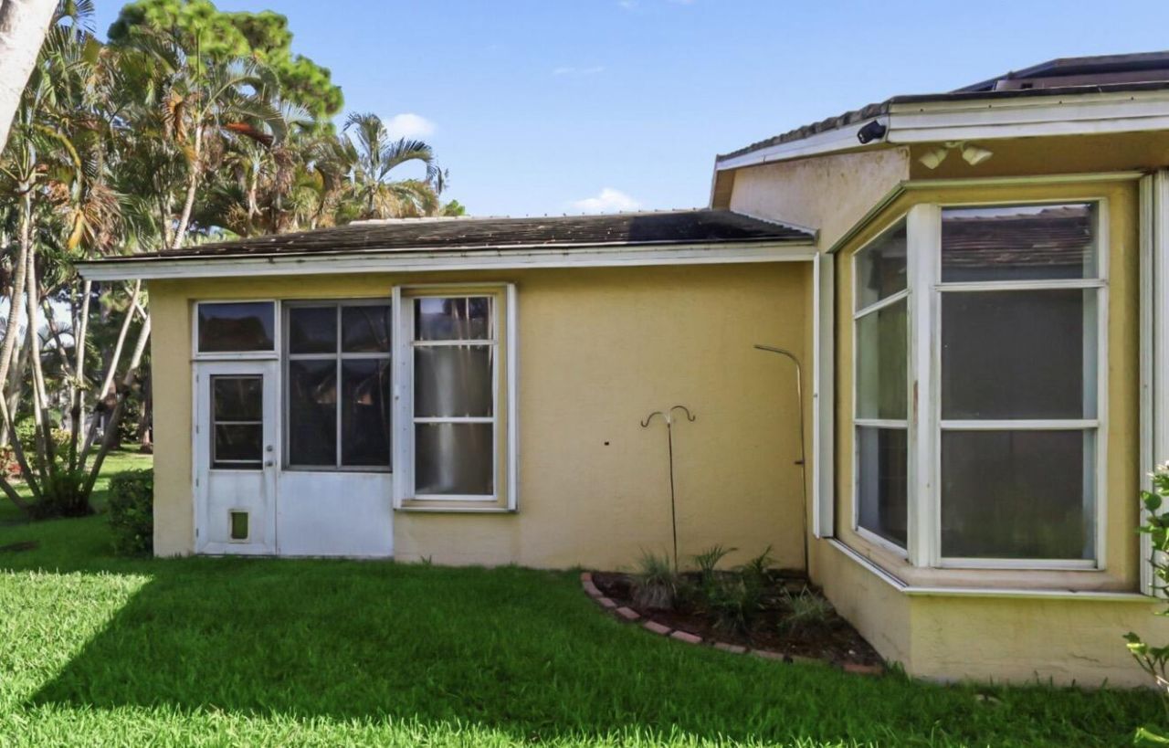 172 Harbor Lake Circle, Greenacres, FL 33413 Photo