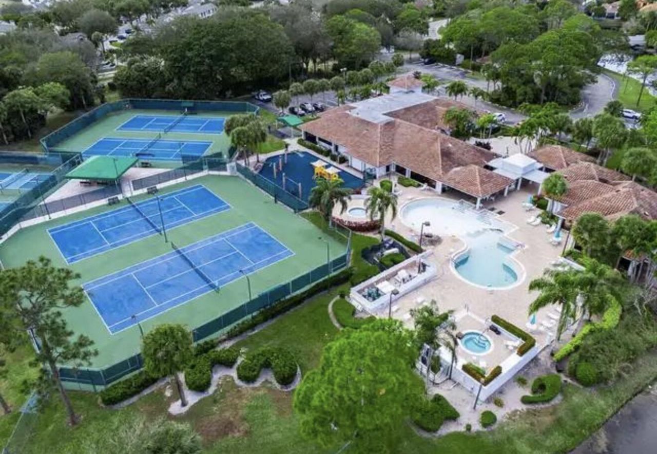 172 Harbor Lake Circle, Greenacres, FL 33413 Photo