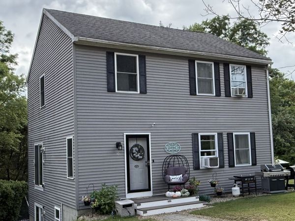 20 Memorial St, Templeton, MA 01436