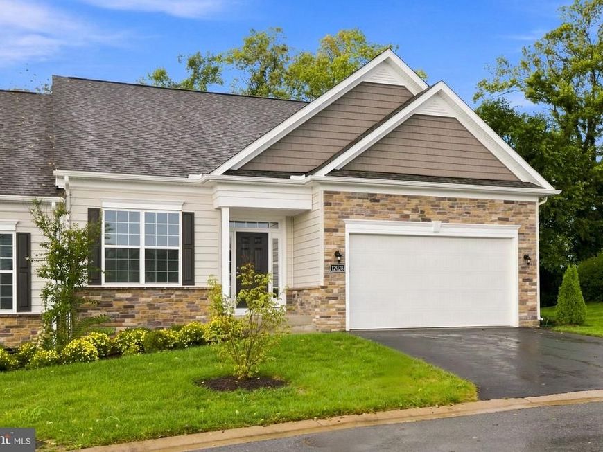 12928 Hawkins Circle, Hagerstown, MD 21742 Main Photo