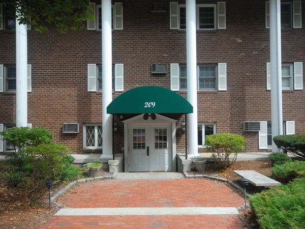 209 Great Rd, Unit C1, Acton, MA 01720