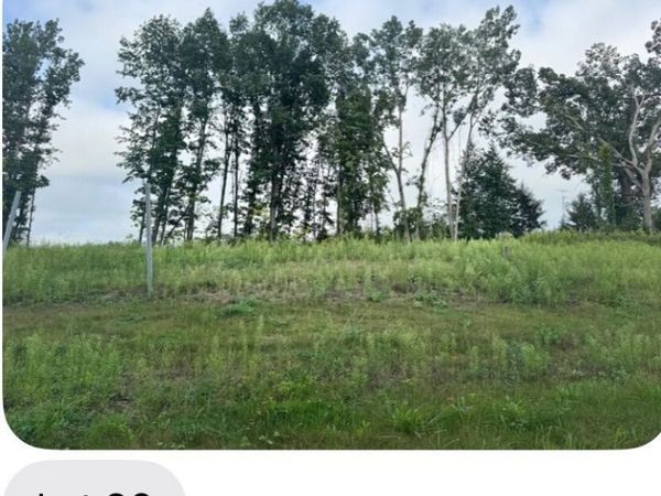 1733 N 100 W , La Porte, IN 46350
