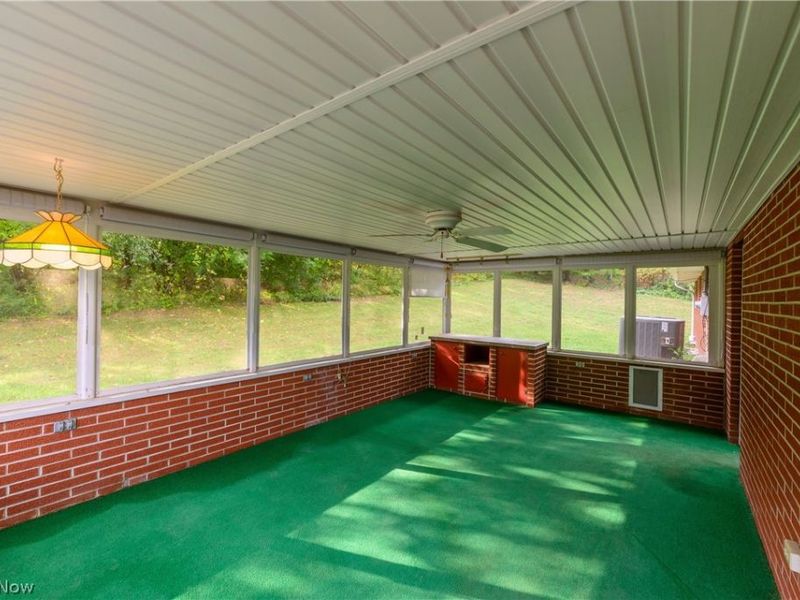 1715 Hillcrest Drive NW, Dover, OH 44622 Photo 10