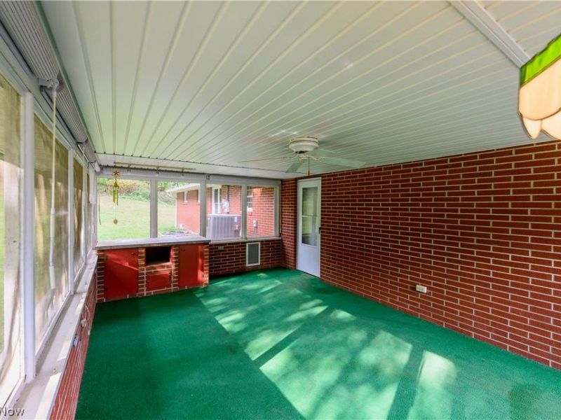 1715 Hillcrest Drive NW, Dover, OH 44622 Photo 11