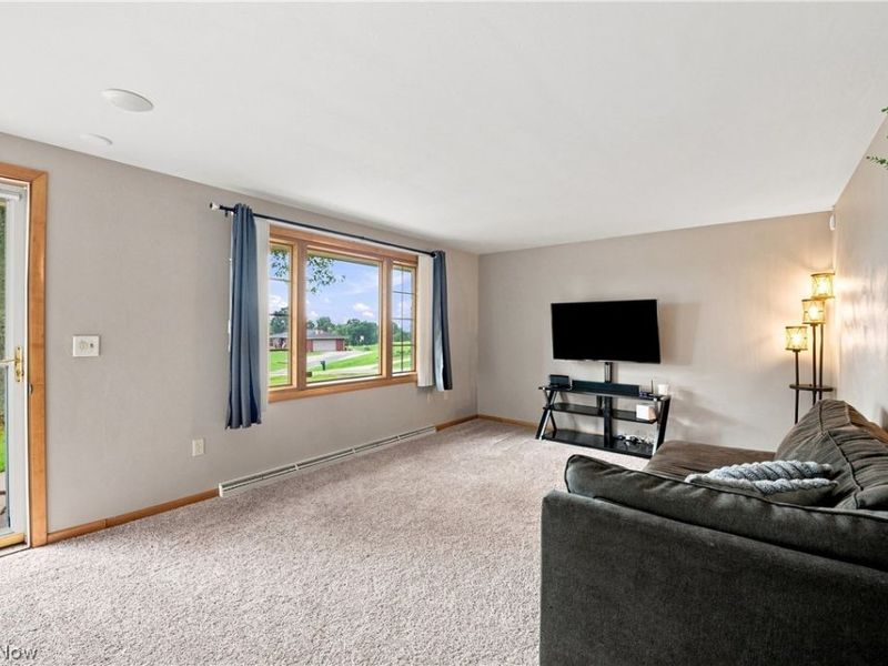 1715 Hillcrest Drive NW, Dover, OH 44622 Photo 14