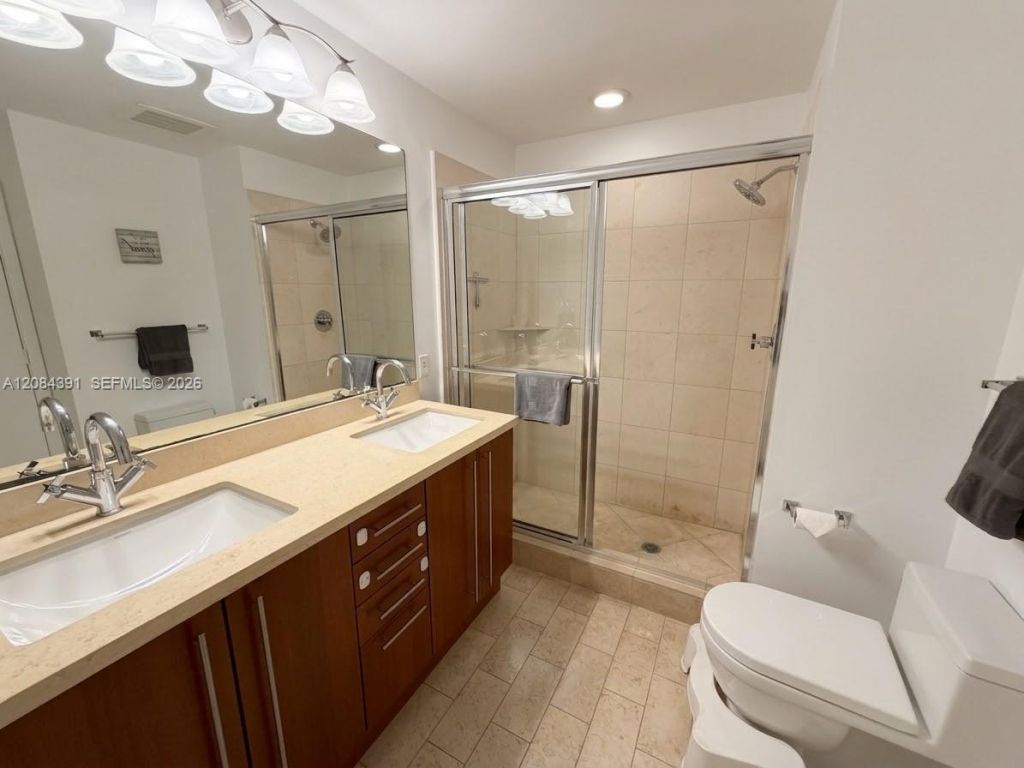 79 SW 12th St , Unit 2410-S, Miami, FL 33130 Photo