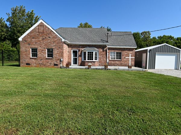 1196 E County Road 500 N, Danville, IN 46122