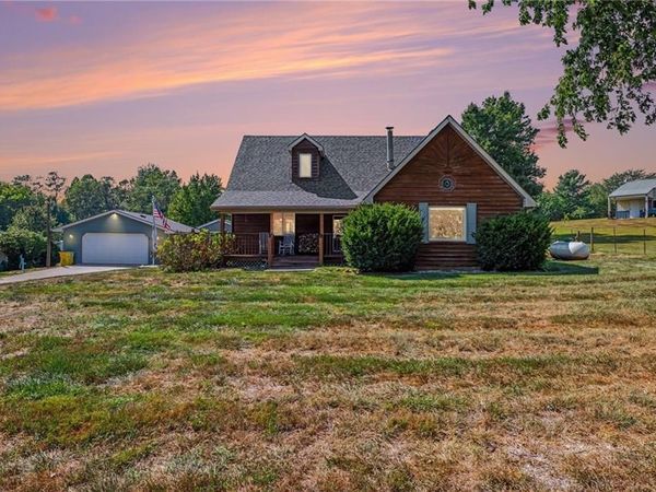 13934 State Route Cc Highway, Faucett, MO 64448
