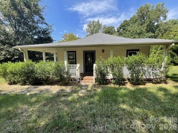 308 Oakland Avenue , Belmont, NC 28012
