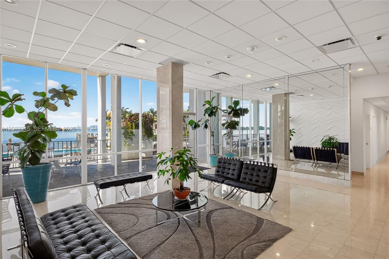 11930 N Bayshore Dr, Unit 1405, North Miami, FL 33181 Photo