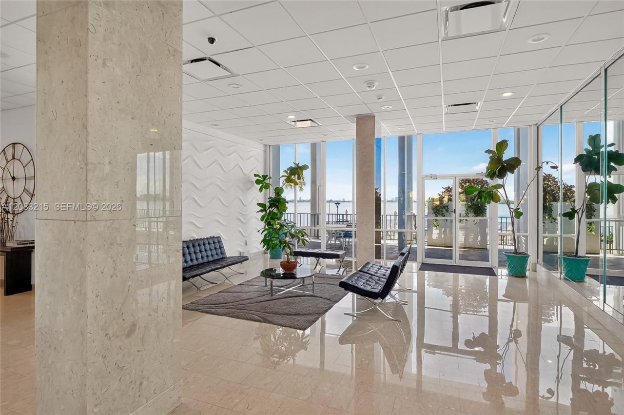 11930 N Bayshore Dr, Unit 1405, North Miami, FL 33181 Photo