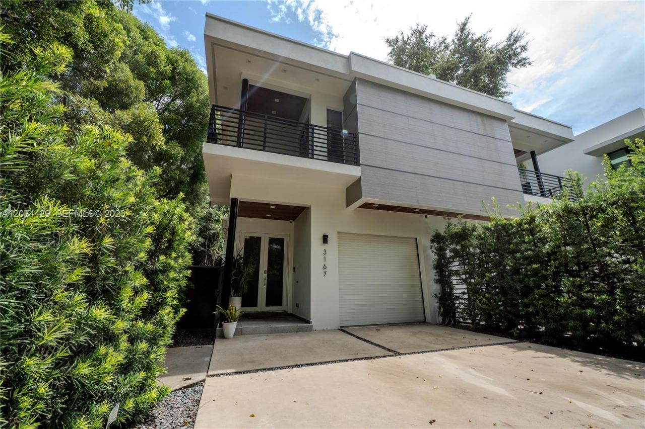 3167 Gifford Ln, Unit 3167, Miami, FL 33133 Main Photo