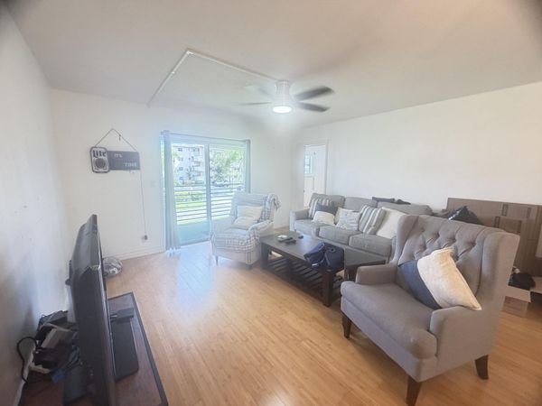 2640 Garden Drive S, Unit 202, Lake Worth, FL 33461