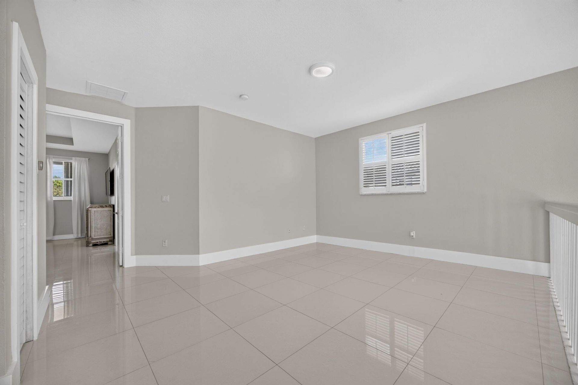 16401 SW 78th Terrace, Miami, FL 33193 Photo
