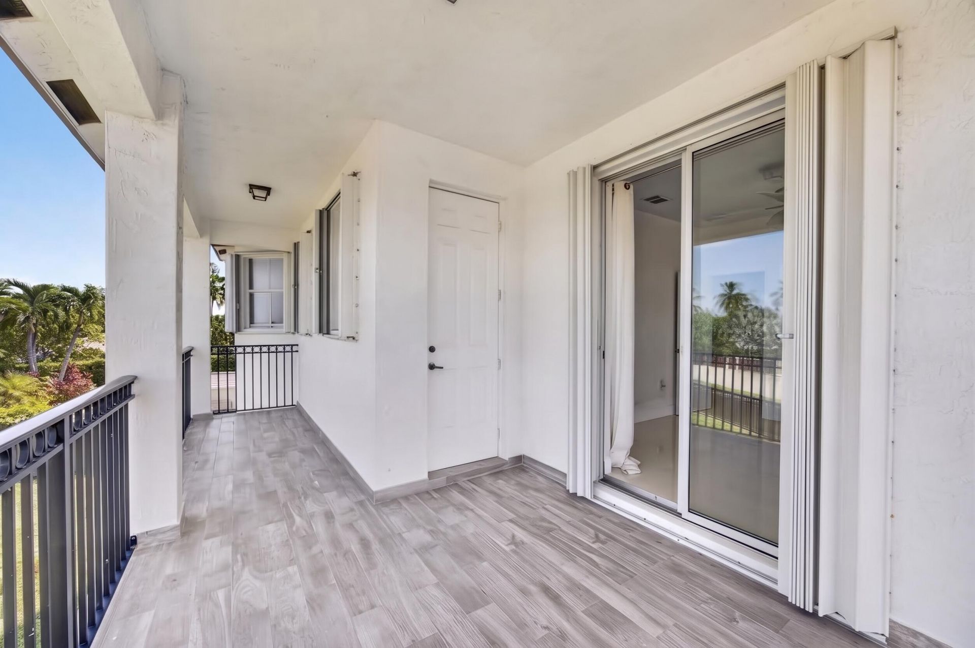 16401 SW 78th Terrace, Miami, FL 33193 Photo