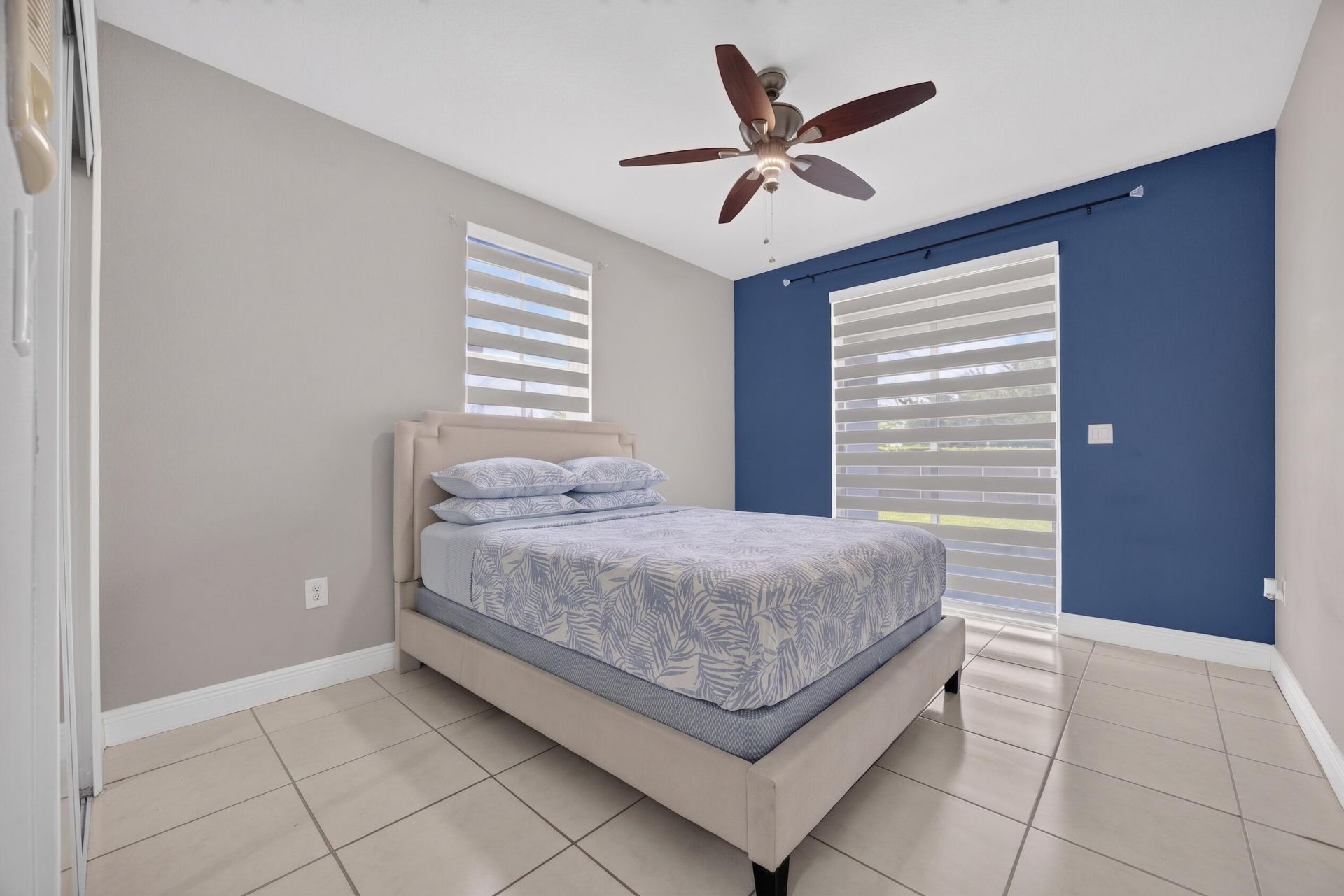 16401 SW 78th Terrace, Miami, FL 33193 Photo