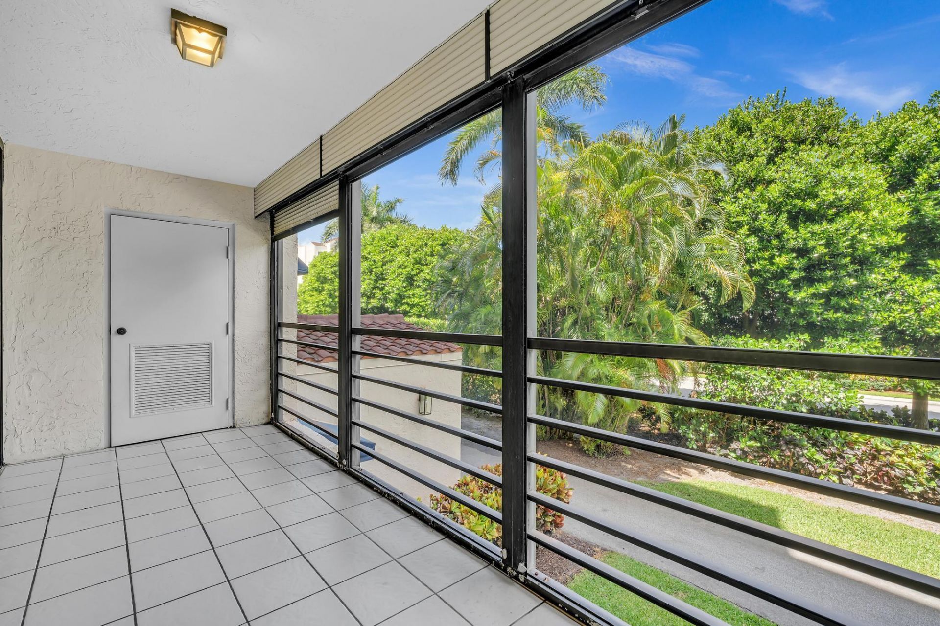 7564 Regency Lake Drive, Unit 202, Boca Raton, FL 33433 Photo