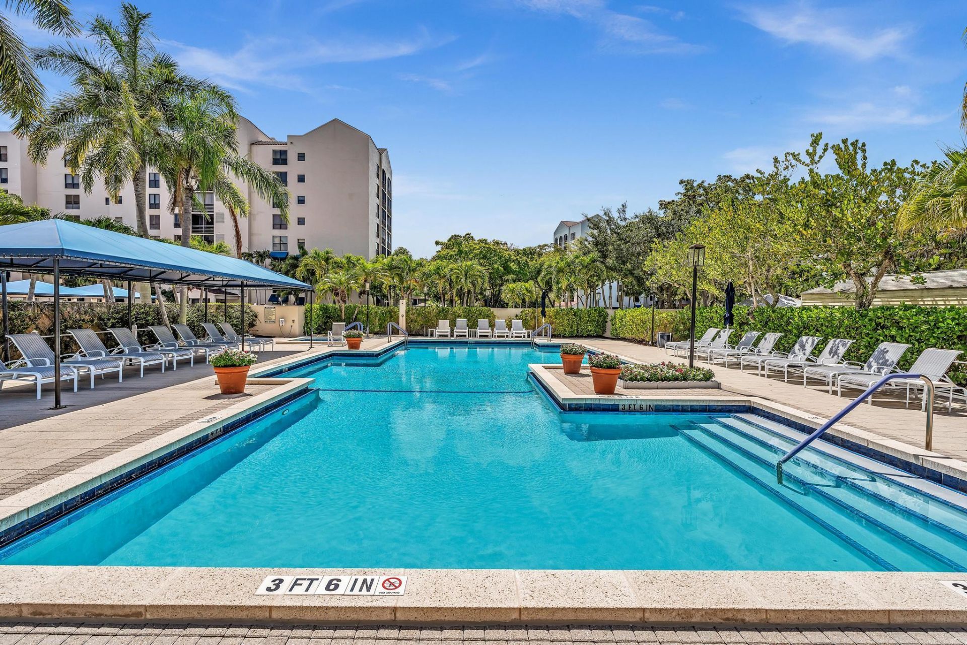 7564 Regency Lake Drive, Unit 202, Boca Raton, FL 33433 Photo