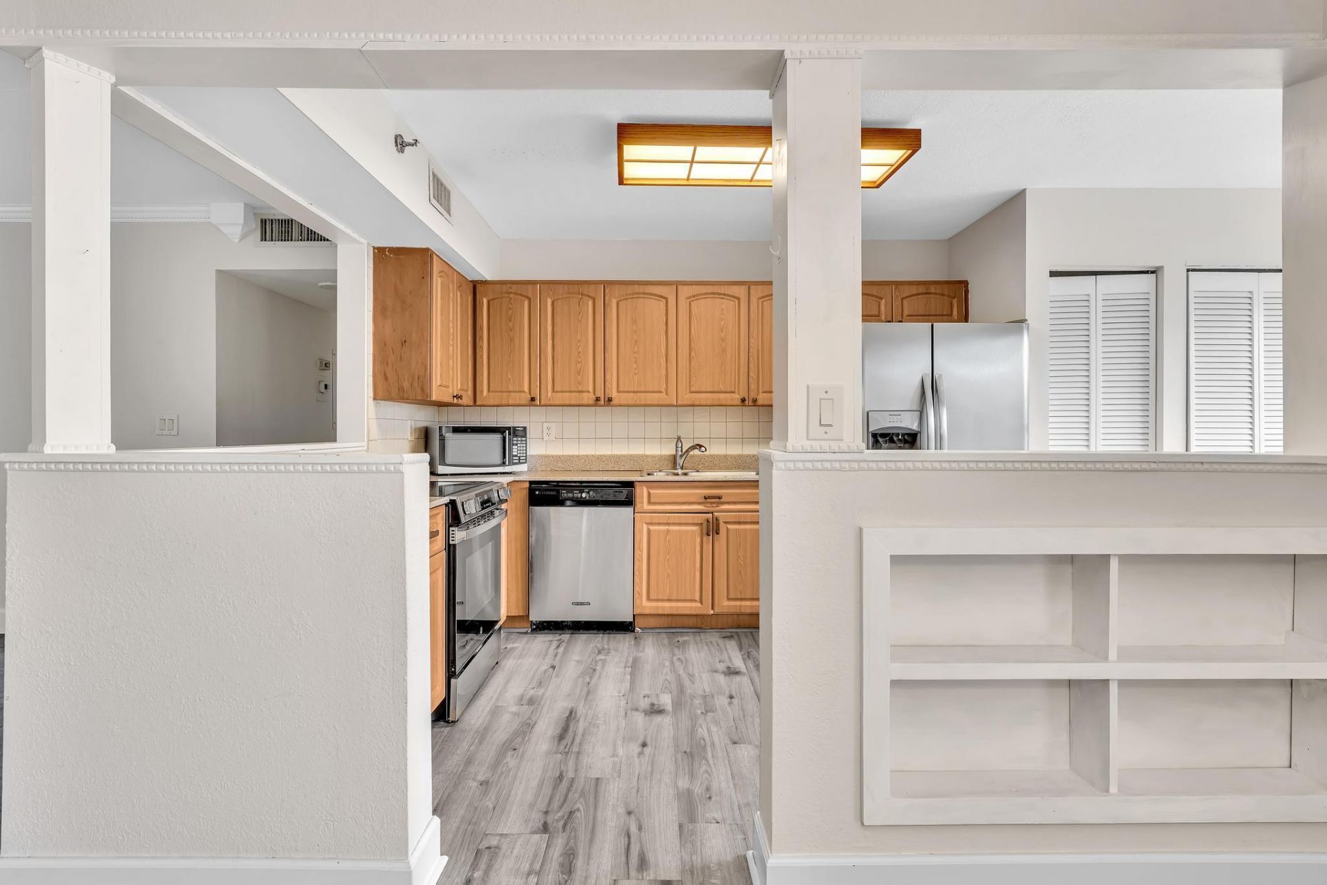 7564 Regency Lake Drive, Unit 202, Boca Raton, FL 33433 Photo