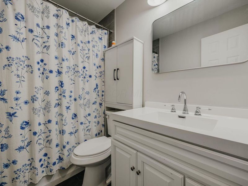1364 Wick Court, Columbus, OH 43207 Photo 10