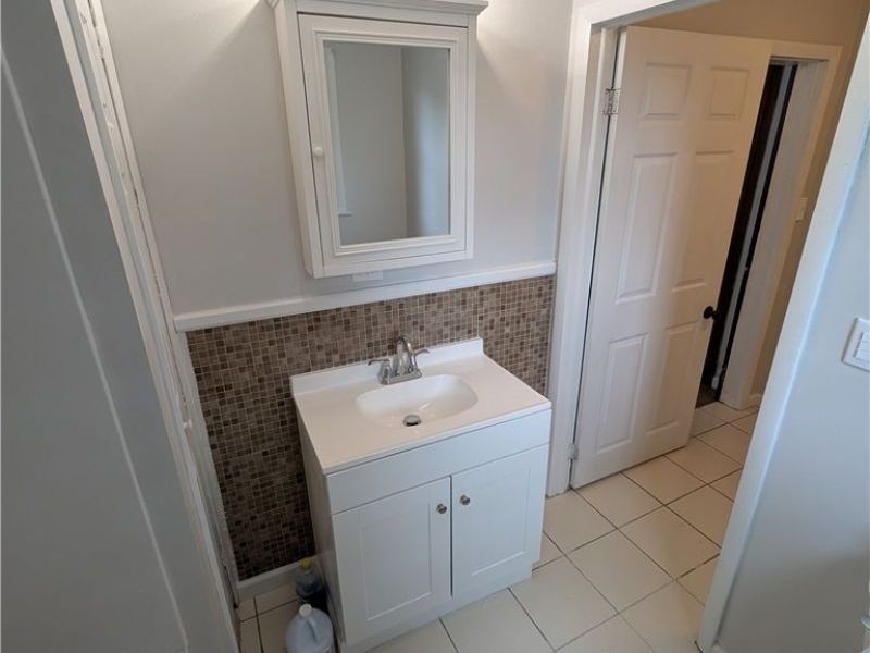 317 North Main Street, Bethesda, OH 43719 Photo 15