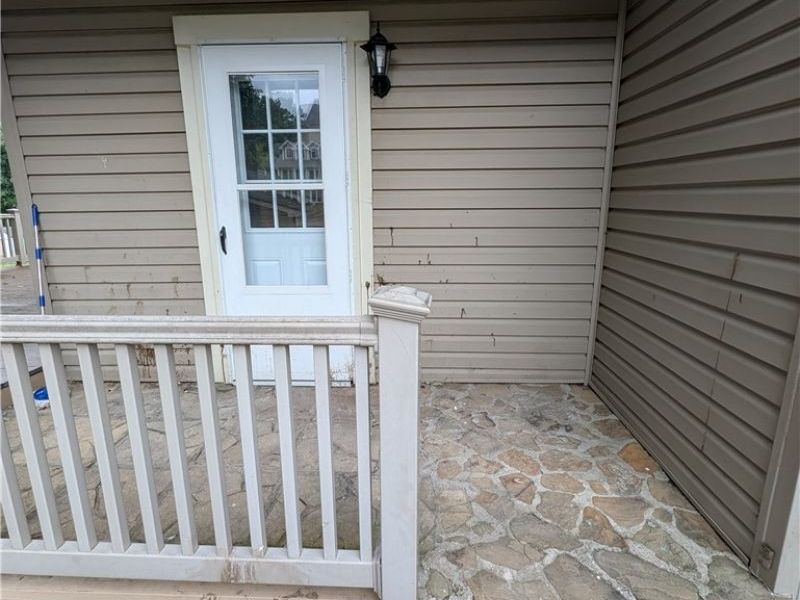 317 North Main Street, Bethesda, OH 43719 Photo 7