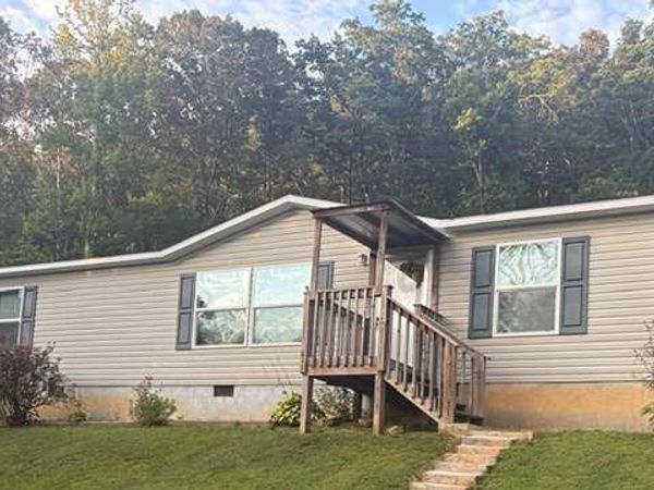 1792 Hwy 136 West, Talking Rock, GA 30175