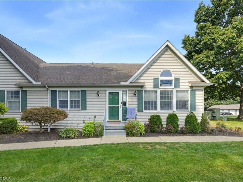 4035 Woodlands Drive, Vermilion, OH 44089 Photo 1