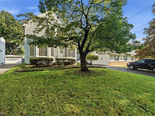 22955 Fairmount Boulevard , Shaker Heights, OH 44118