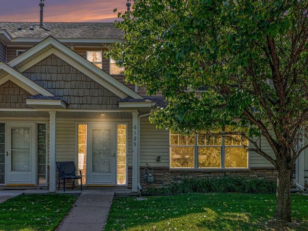 6125 32nd Avenue N, Crystal, MN 55422