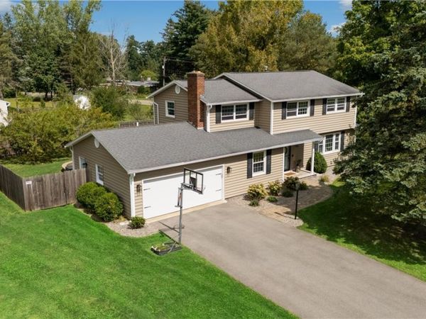 7673 Charlemont Drive , Manlius, NY 13104