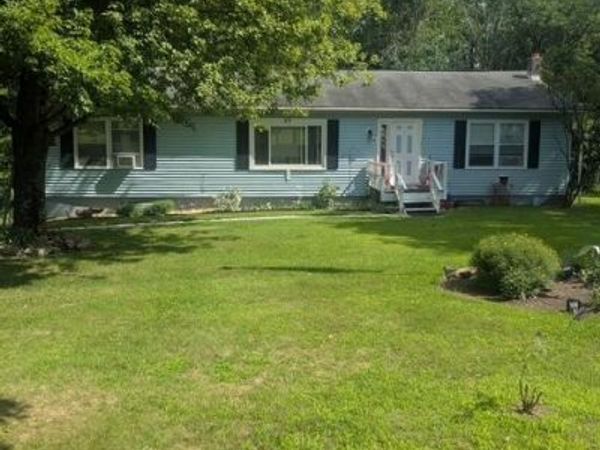6 Tall Trees Lane , Beach Lake, PA 18405