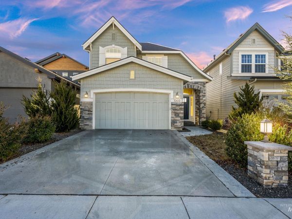 1969 E Presidential Drive, Meridian, ID 83642