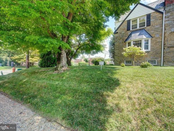 834 E VERNON ROAD, PHILADELPHIA, PA 19119