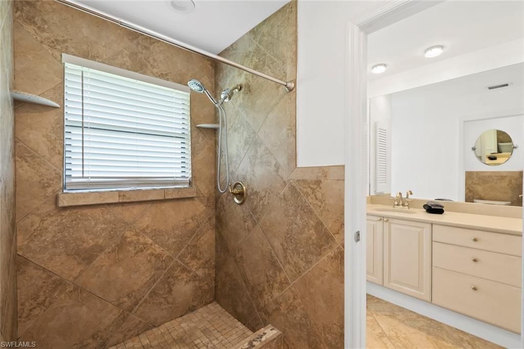 2251 Queens Way E, Naples, FL 34112 Photo